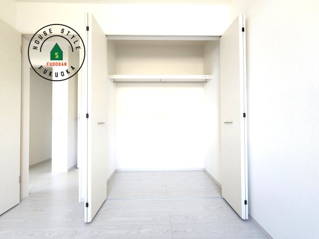 大野城市若草2丁目第2-1棟（1号棟）の内観：施工例|大きなスペースがあり、収納には困りません。