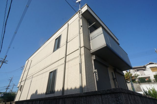 ヴィラ・ライスシャワーＣ