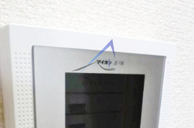 東京マンションのセキュリティ|モニター付きインターホンです。