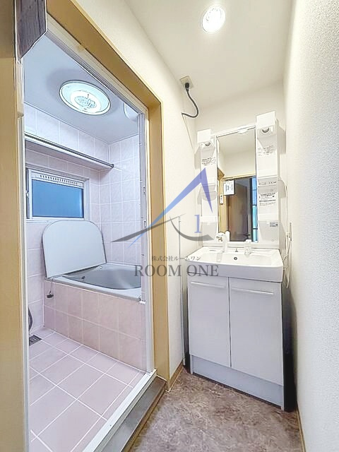 東京マンションの洗面所|洗面台です。