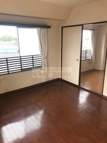 ヤマキ荻窪マンションの居間・リビング