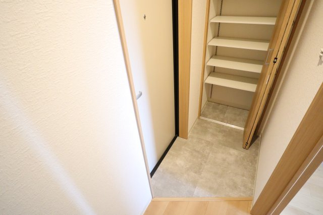 クレアール五位堂の玄関