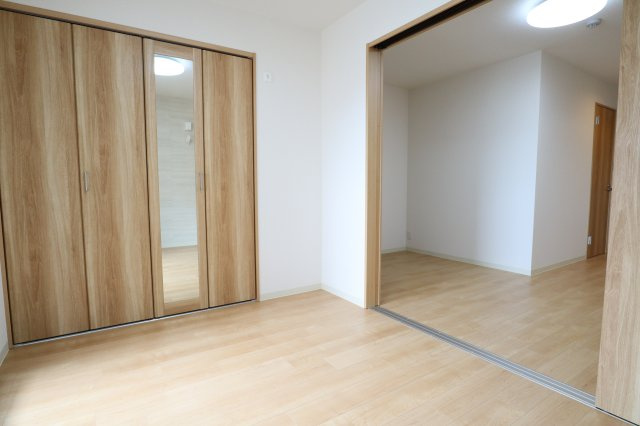 クレアール五位堂の洋室