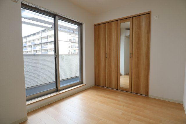 クレアール五位堂の洋室