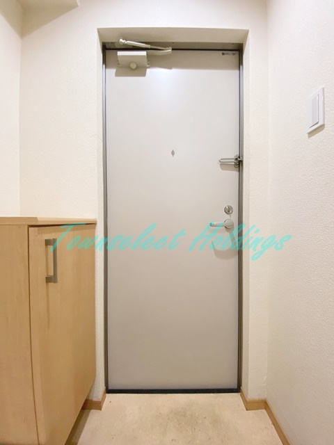 ブランボヌール湘南田浦の玄関|シューズボックス付き♪