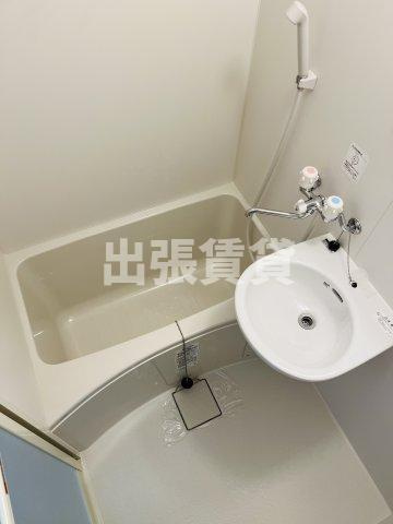 仲介手数料0円！AKKNO1ビルの浴室