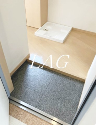 【玄関】 | ロイヤルシティ赤羽岩淵 | 玄関です。