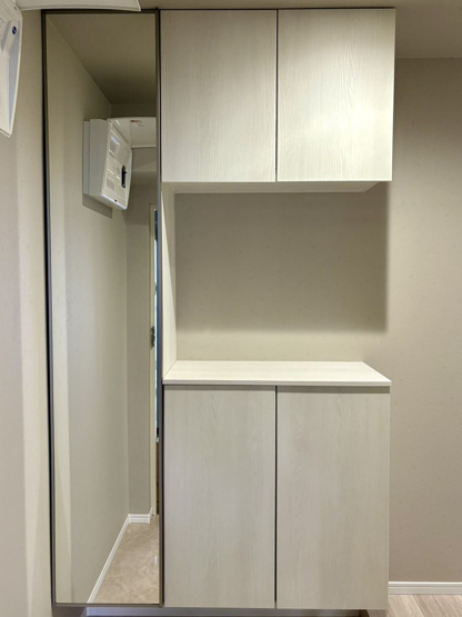 【玄関】 | コープ野村博多東 | 収納力に優れた玄関でいつでも片付いた状態でお客様を迎えられます