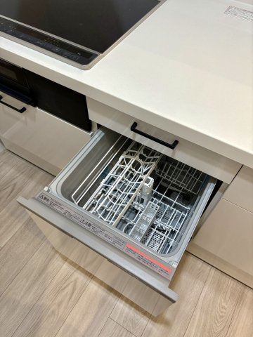 【キッチン】 | コープ野村博多東 | 食洗機つきなので、忙しい朝もサッと片づけできていつでもキレイなキッチンをキープできます