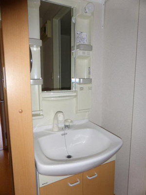 【洗面所】 | シエル・メゾン | 広い洗面スペース