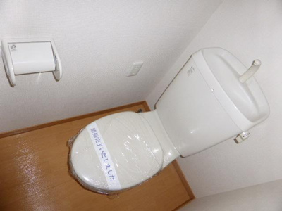 【トイレ】 | シエル・メゾン | ゆったりとした空間のトイレです