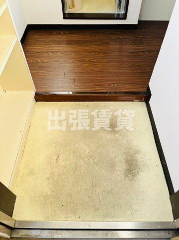 仲介手数料0円ラ・メゾンパシフィック新堀の玄関