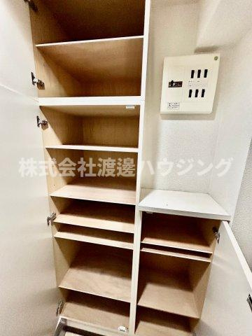 カームコートの収納|天井高シューズＢＯＸ