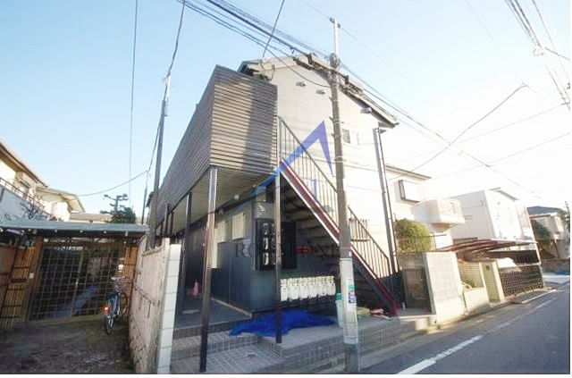 ＳＯＵＴＨ　ＳＩＤＥ西荻窪のエントランス|エントランスです。