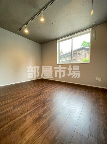 Glanpark池之端の居間・リビング