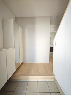 【玄関】 | 吉根貸戸建