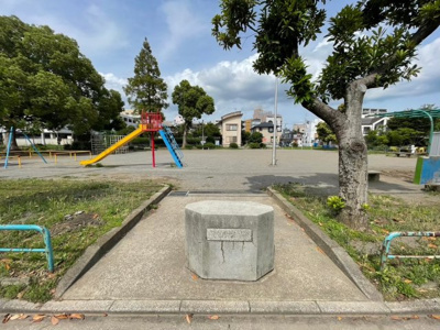 【周辺】 | 売土地・緑町１丁目（建築条件無し） | 緑町公園まで徒歩４分（約270ｍ）