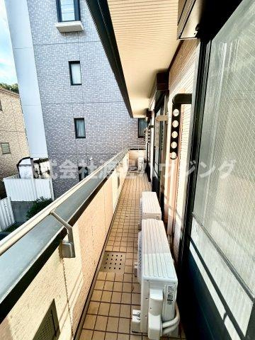 西宮市甲東園3丁目一戸建のバルコニー