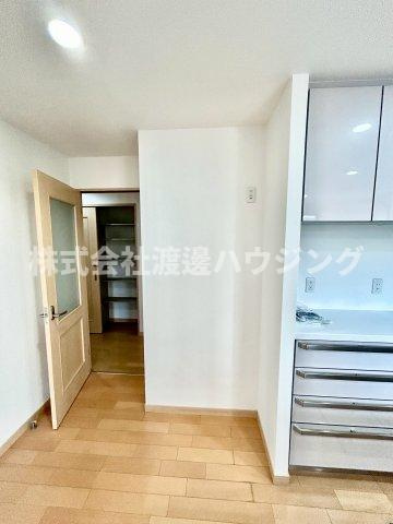 西宮市甲東園3丁目一戸建の内装