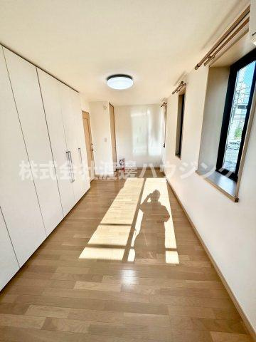 西宮市甲東園3丁目一戸建の寝室