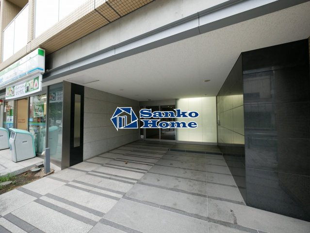 レジディア日本橋人形町Ⅱのエントランス
