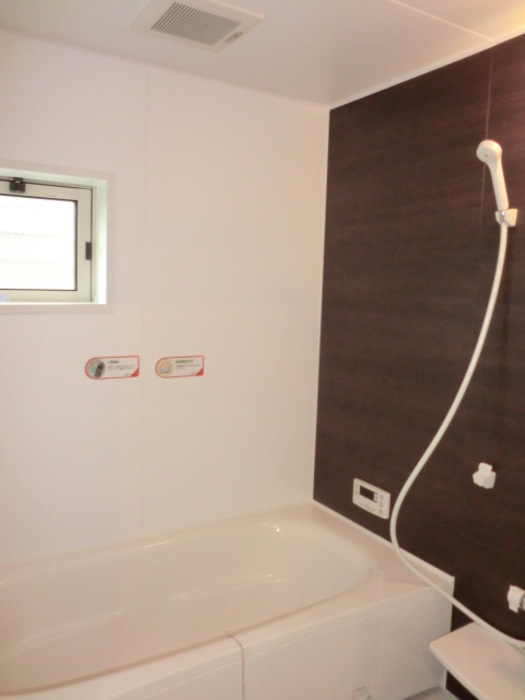 フロレゾン　B棟の浴室|追い焚き付きのお風呂です♪