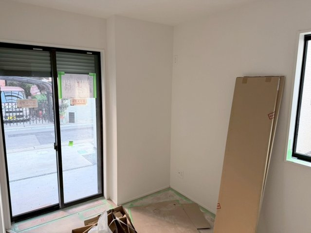 川口市本前川3期　新築一戸建て　1号棟の洋室|ゆったりした洋室です