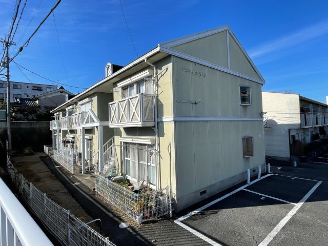 ピノハイツビス