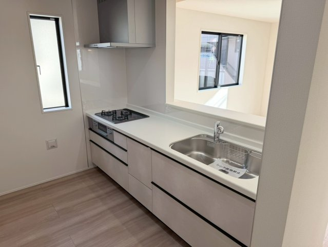 川口市本前川3期　新築一戸建て　3号棟のキッチン|お料理しやすいキッチンです