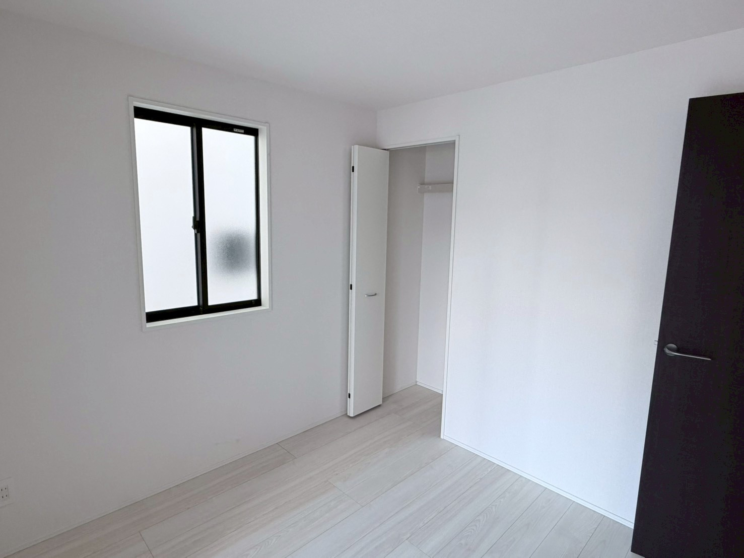 川口市本前川3期　新築一戸建て　4号棟の収納|たっぷりとした収納スペースです