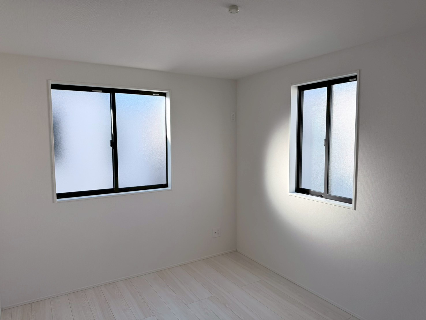 川口市本前川3期　新築一戸建て　4号棟の寝室|使い勝手のいい寝室です