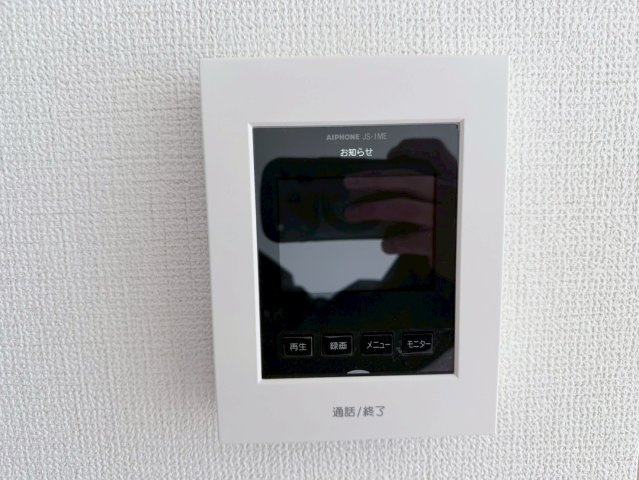 川口市本前川3期　新築一戸建て　5号棟の防犯設備|モニター付きインターホン
