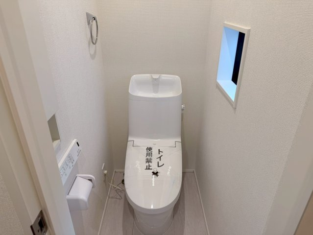 川口市本前川3期　新築一戸建て　5号棟のトイレ|清潔感のあるトイレです