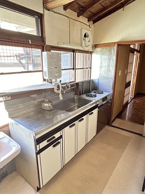 仲町２丁目貸家のキッチン|キッチン