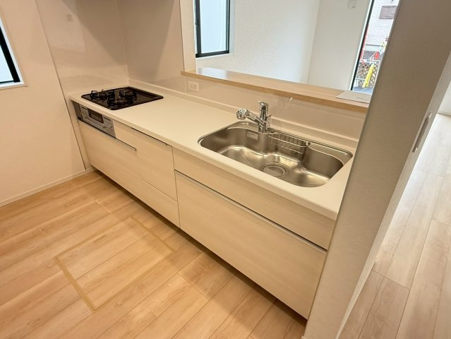 川口市前野宿第5　新築一戸建て　3号棟のキッチン|キッチンでお料理をお楽しみください