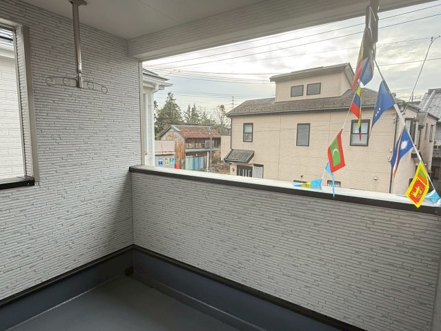 川口市前野宿第5　新築一戸建て　3号棟のバルコニー|バルコニーからの眺めを楽しみながら食事をしませんか