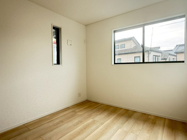 川口市前野宿第5　新築一戸建て　3号棟の子供部屋|お子さんのお部屋にいかがでしょうか