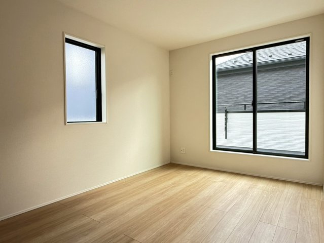 川口市峯14期　新築一戸建て　1号棟の寝室|落ち着いて過ごせるお部屋なので、寝室にいかがでしょうか