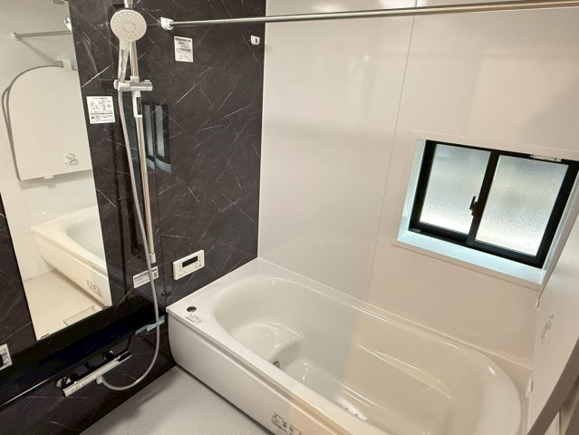 川口市峯14期　新築一戸建て　2号棟の浴室|きれいなお風呂です