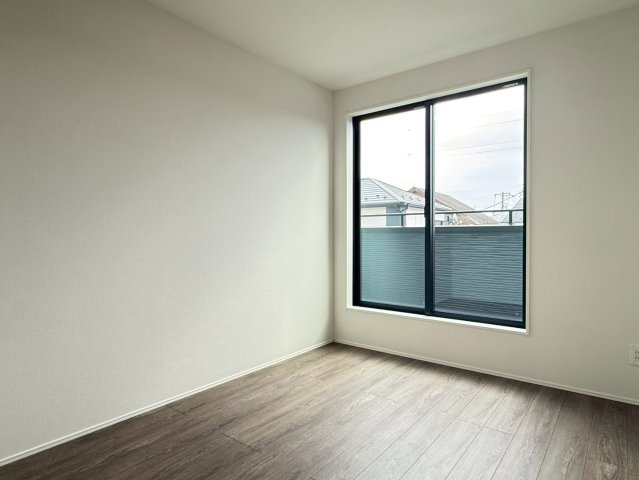 川口市峯14期　新築一戸建て　2号棟の洋室|洋室です
