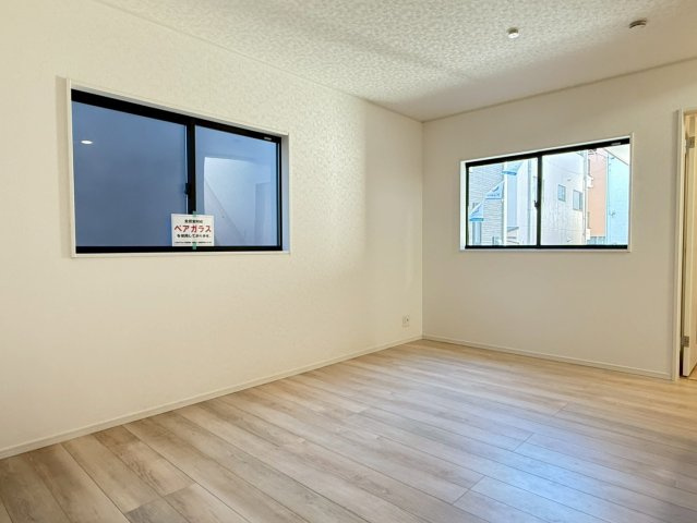 川口市柳崎　第９　1号棟の居間・リビング|おしゃれなリビングです