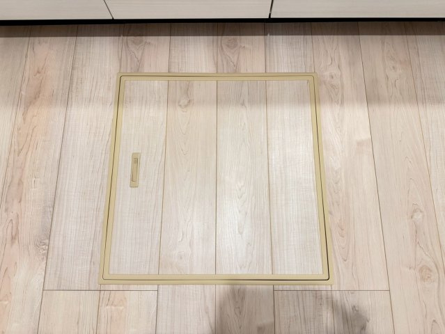 川口市柳崎　第９　1号棟の内装|床下収納