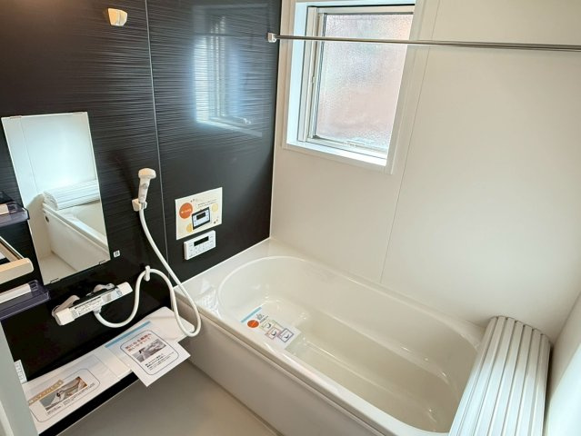 川口市柳崎2期　新築一戸建て　1号棟の浴室|ゆったり過ごせるお風呂です