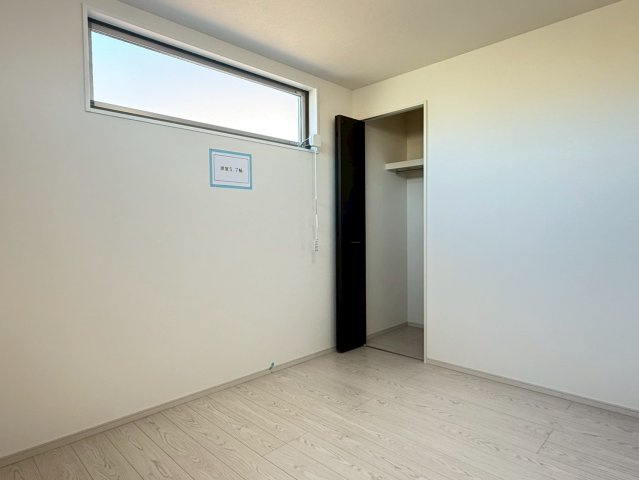 川口市柳崎2期　新築一戸建て　2号棟の洋室|ゆったりした洋室です