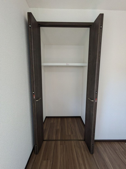 【収納】 | 福津市星ヶ丘　戸建て | 各部屋にはクローゼットを完備しています。収納が多いお家はすっきりして快適空間です