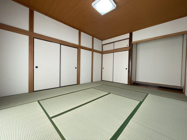 【和室】 | 福津市星ヶ丘　戸建て | 和室は床の間もある本格派。和室には珍しい床暖房付きです