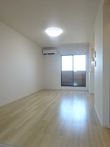 ローマアリエス．Ａの居間・リビング|リビングです