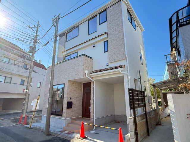 川口市芝西2丁目　新築一戸建て　C号棟