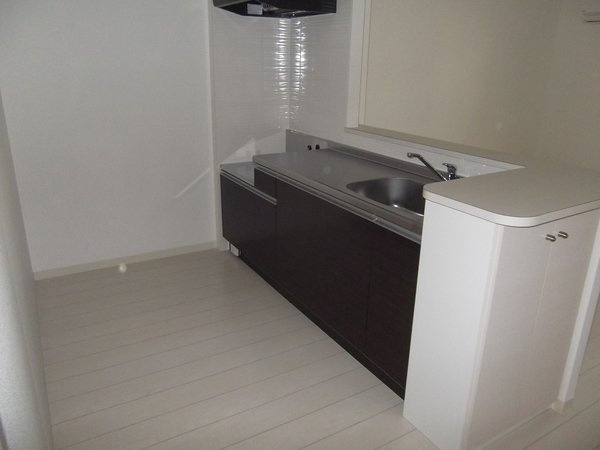 【キッチン】 | ライズ高城