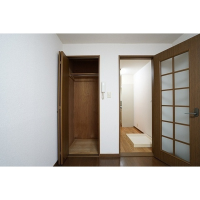 【収納】 | ラプラス坂下２ | クローゼット